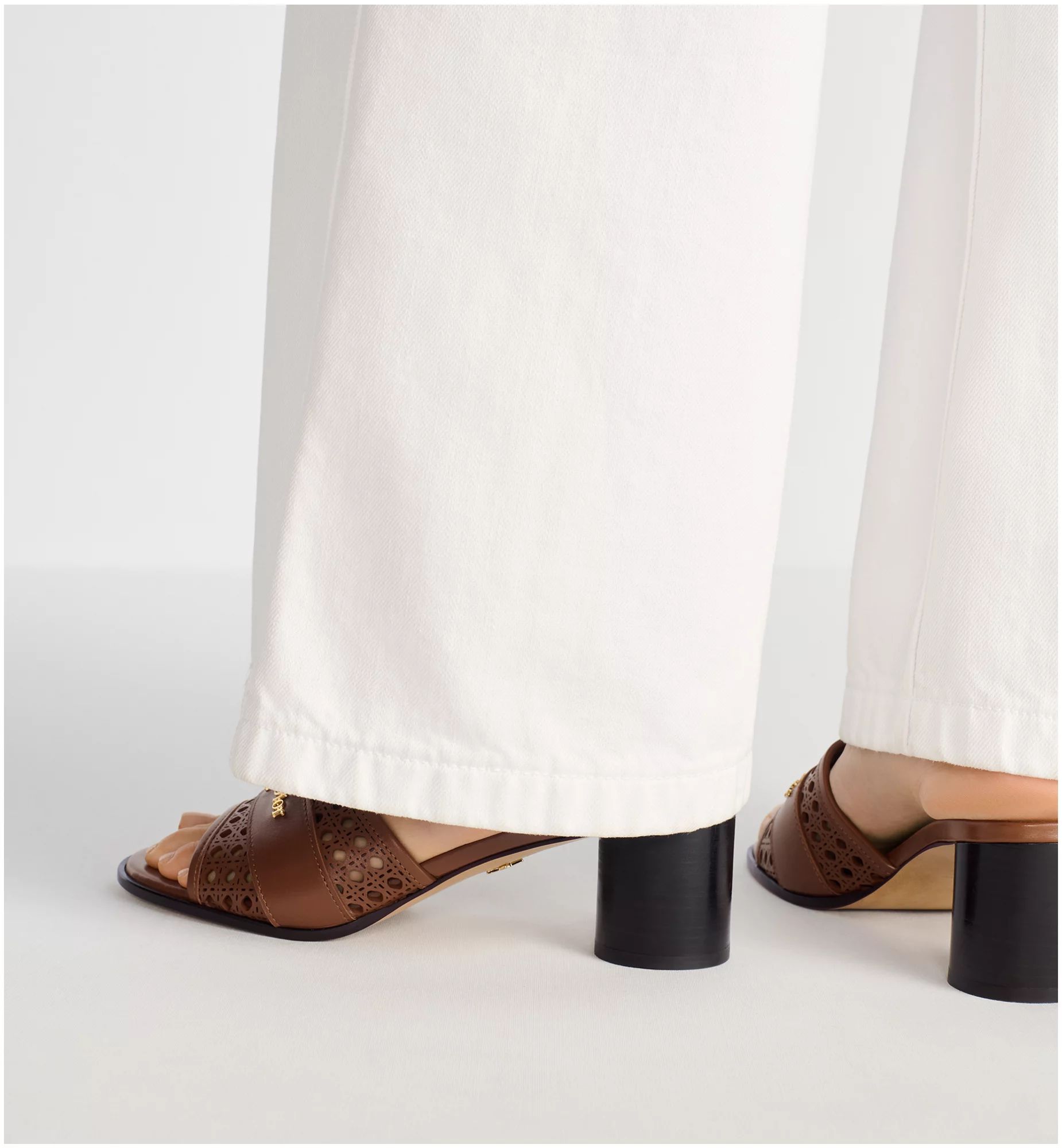 D-Lane Heeled Slide - Image 3